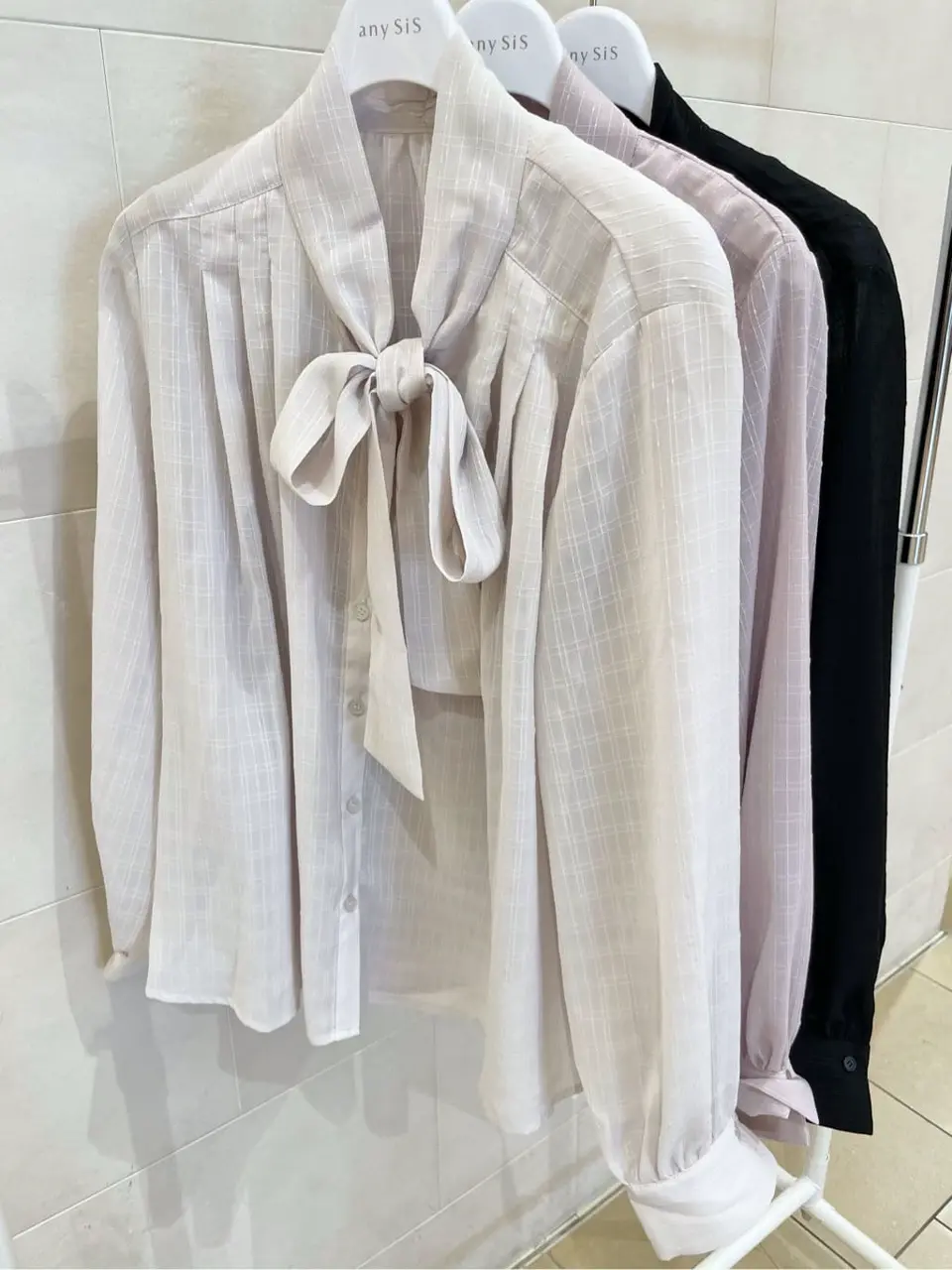 ANY SIS 髙橋 コーディネート画像