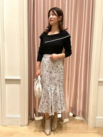 ANY SIS スタッフ コーディネート画像