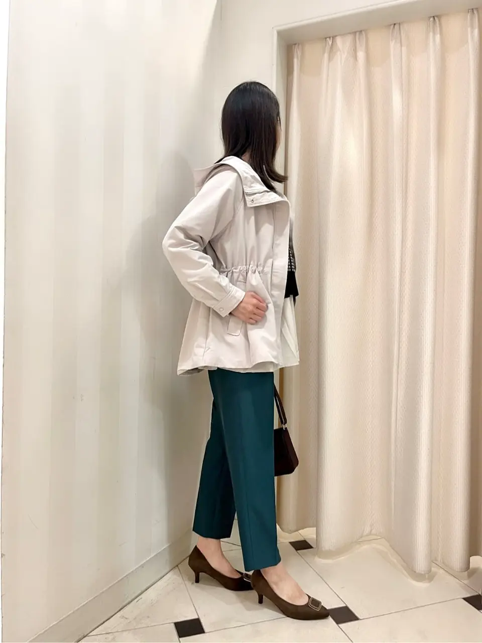 ANY SIS 金井 コーディネート画像