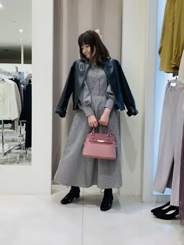 ANY SIS 川根　彩 コーディネート画像