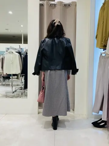 ANY SIS 川根　彩 コーディネート画像