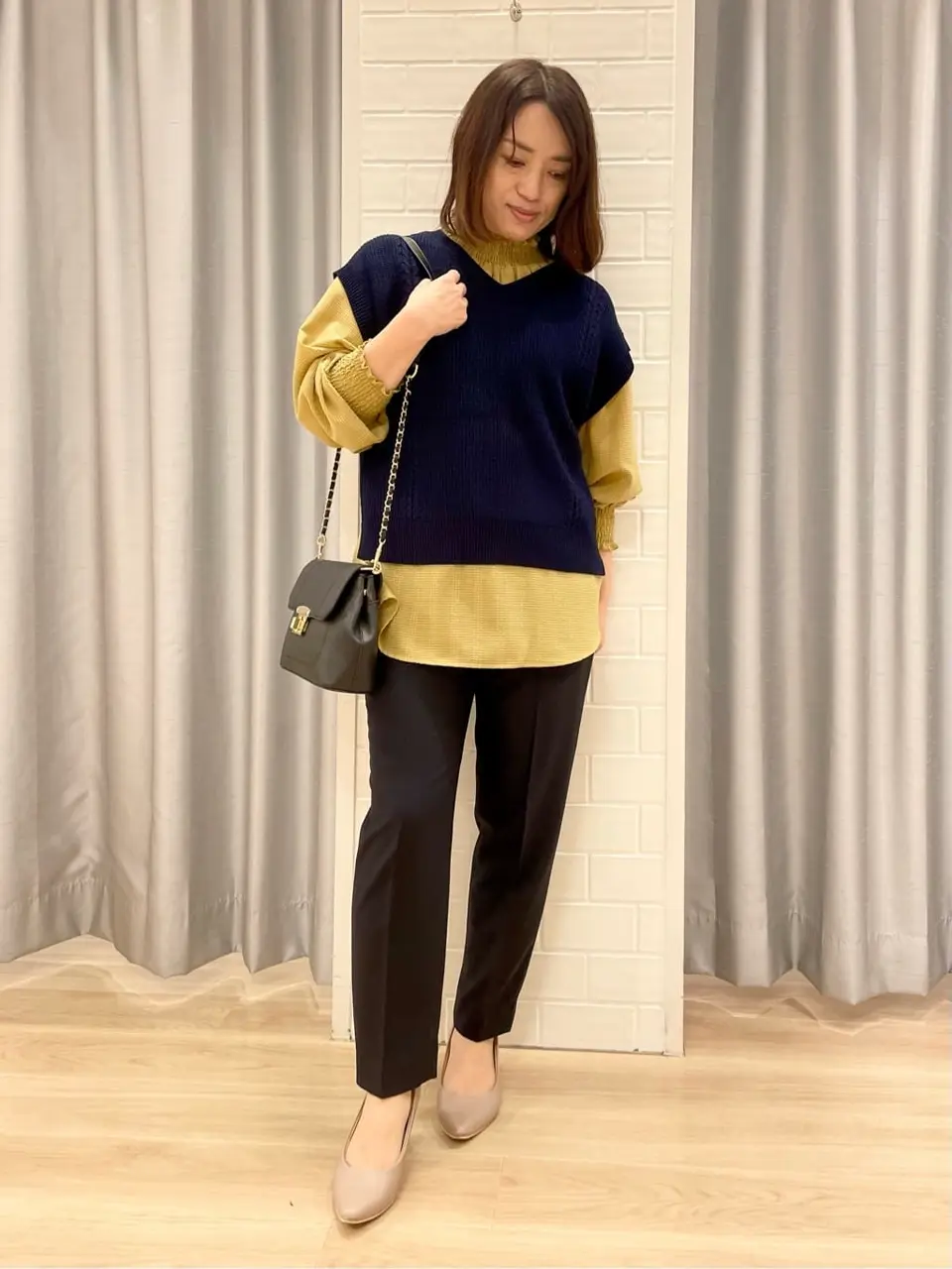 ANY SIS 丸岡 コーディネート画像