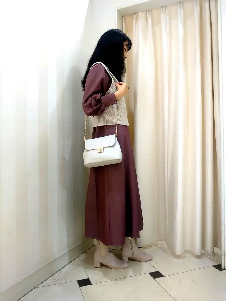 ANY SIS スタッフ コーディネート画像