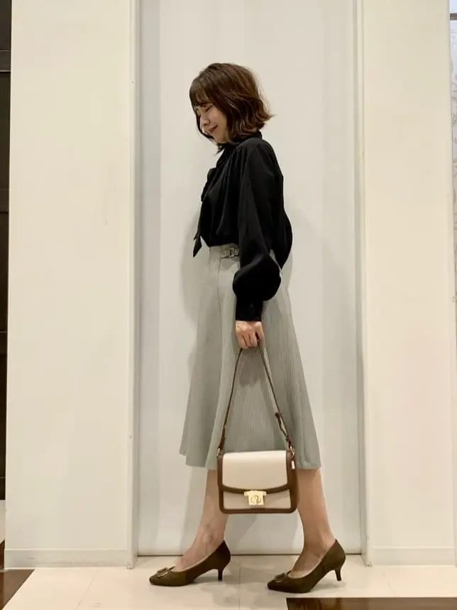 ANY SIS 横田 コーディネート画像