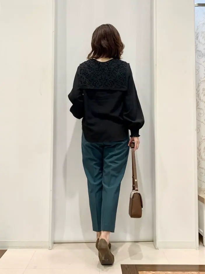 ANY SIS 横田 コーディネート画像