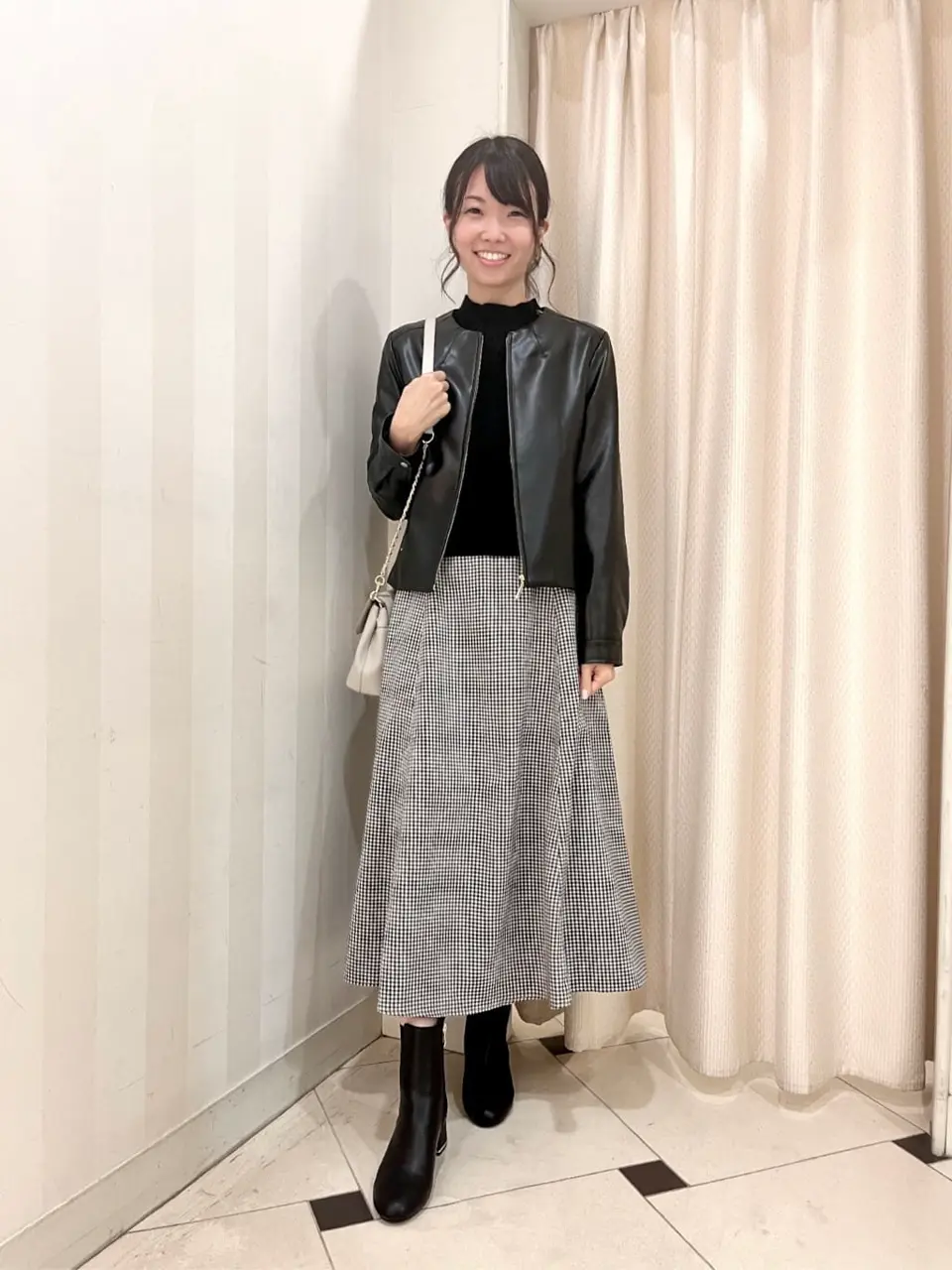 ANY SIS 金井 コーディネート画像