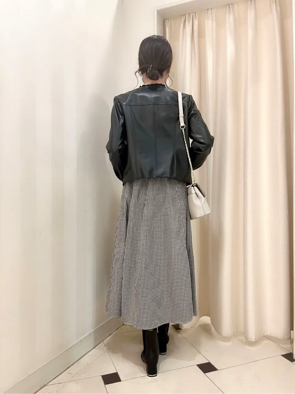 ANY SIS 金井 コーディネート画像