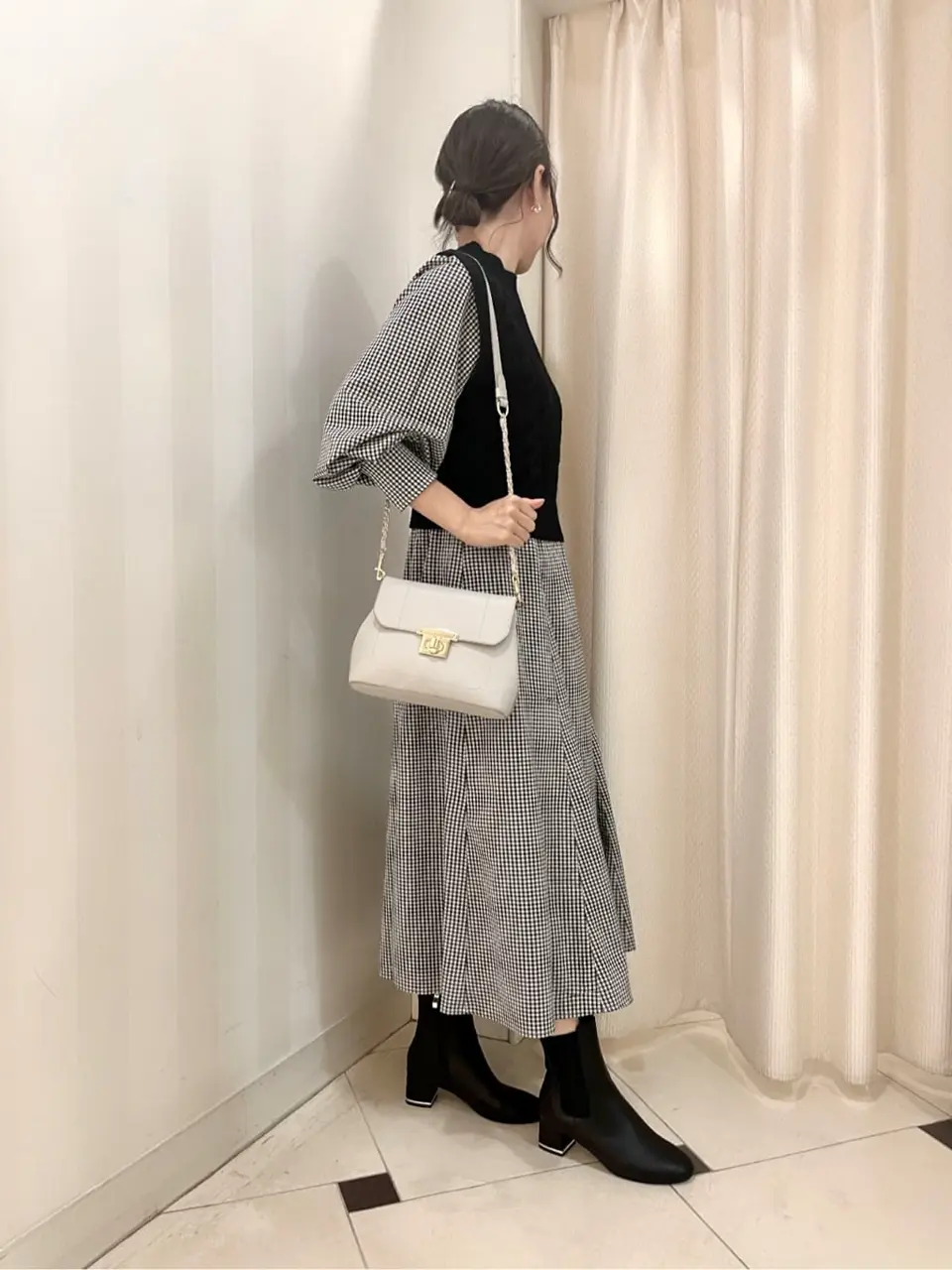 ANY SIS 金井 コーディネート画像