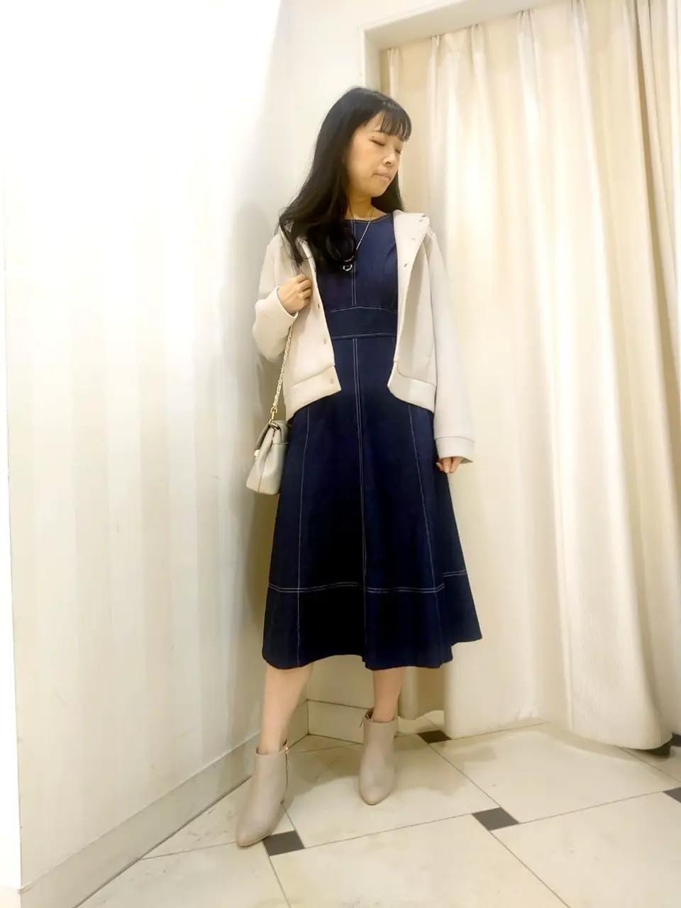 ANY SIS スタッフ コーディネート画像