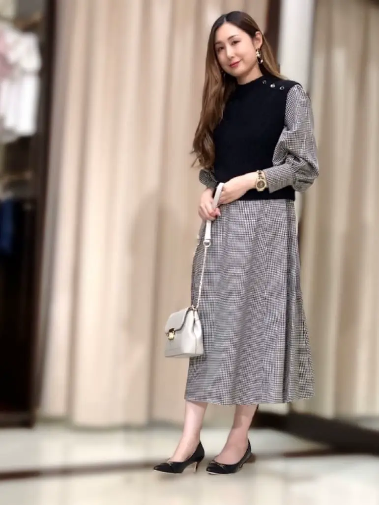 ANY SIS STAFF コーディネート画像