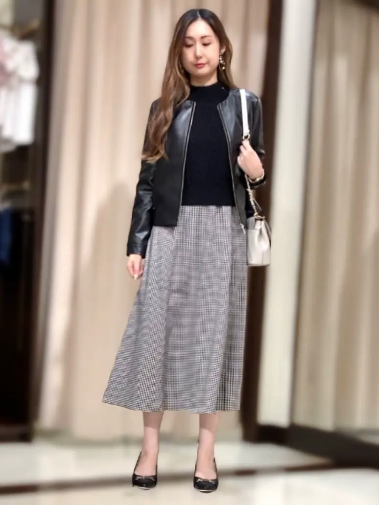 ANY SIS STAFF コーディネート画像