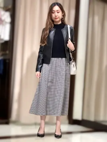 ANY SIS STAFF コーディネート画像