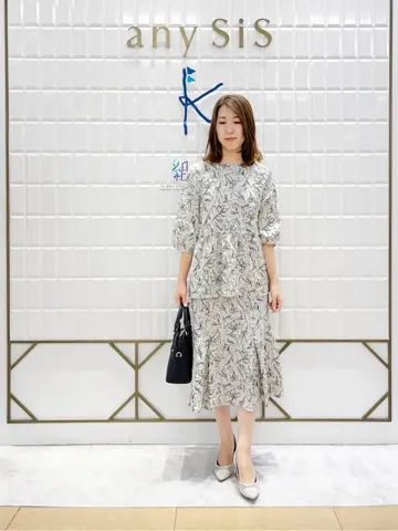 ANY SIS 上田 コーディネート画像