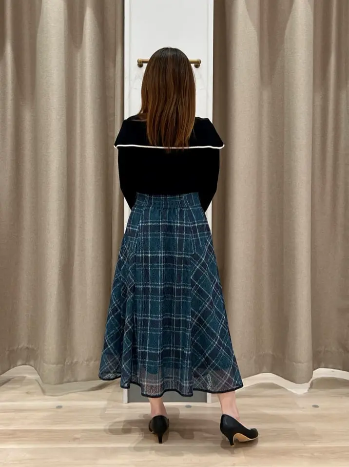 ANY SIS 瀬野 コーディネート画像