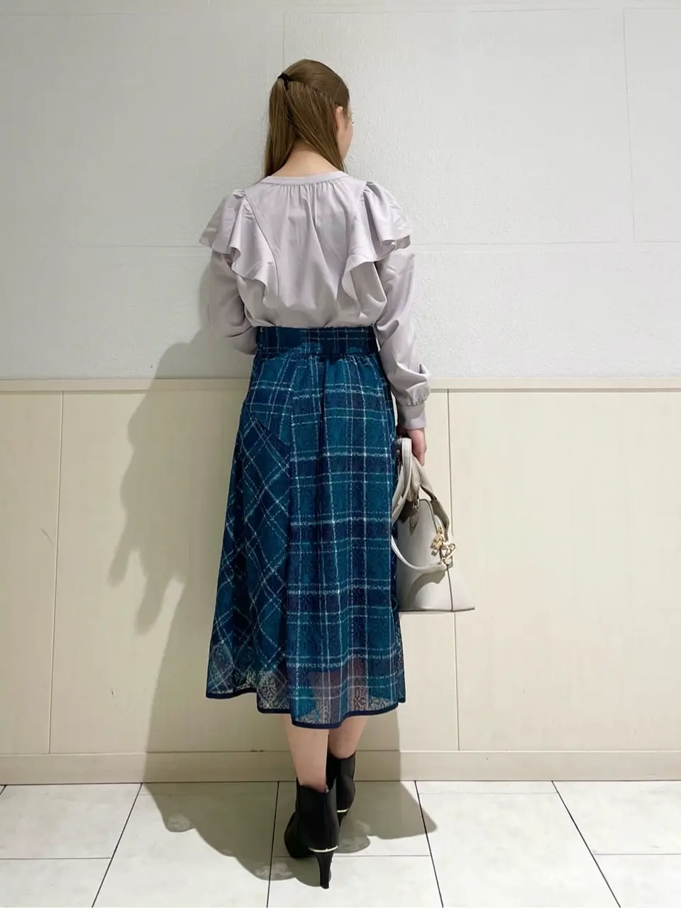 ANY SIS 土居 コーディネート画像