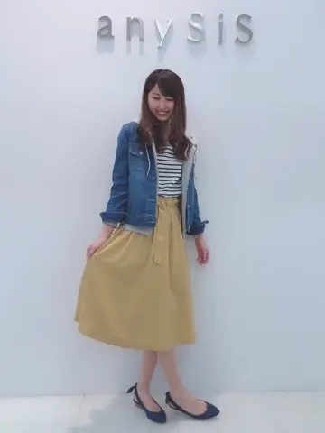 ANY SIS スタッフ コーディネート画像