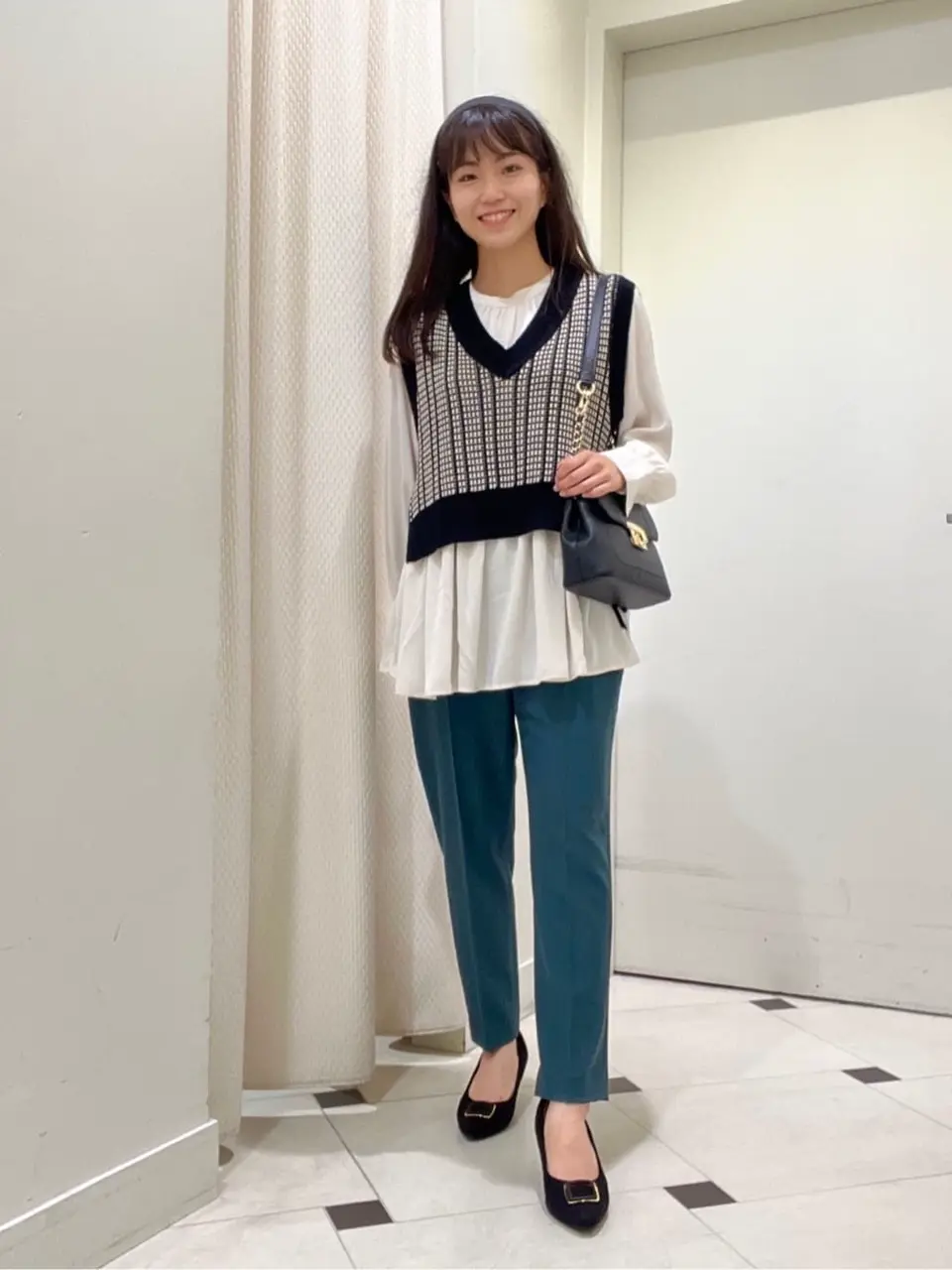  スタッフ コーディネート画像