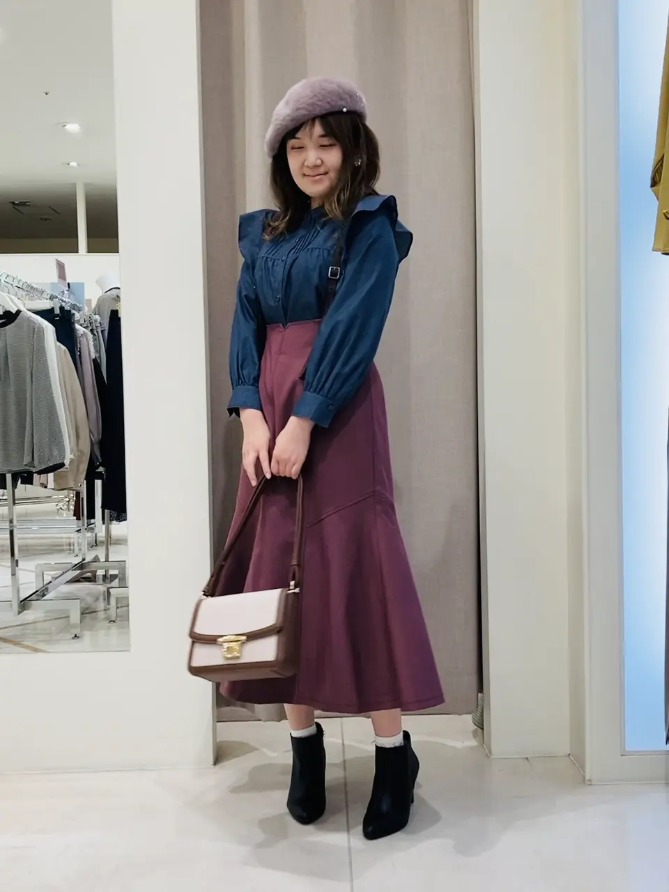 ANY SIS 川根　彩 コーディネート画像