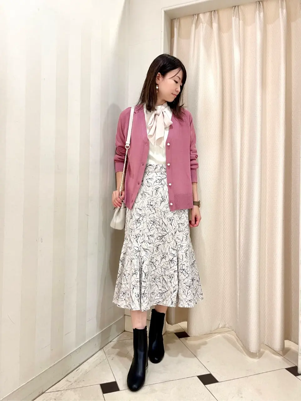 ANY SIS 金井 コーディネート画像