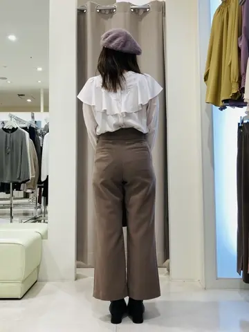 ANY SIS 川根　彩 コーディネート画像