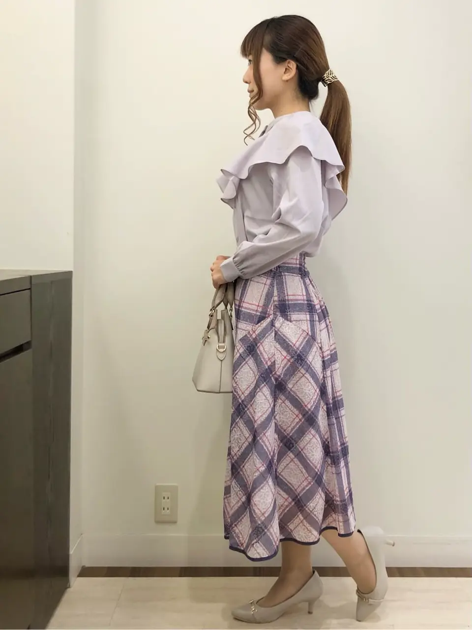 ANY SIS スタッフ コーディネート画像