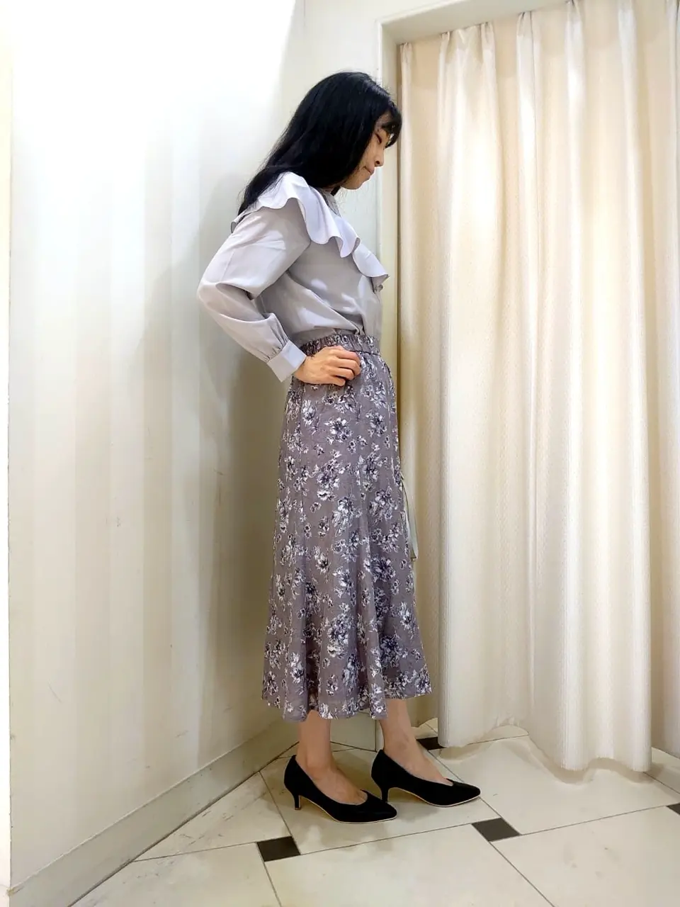 ANY SIS スタッフ コーディネート画像