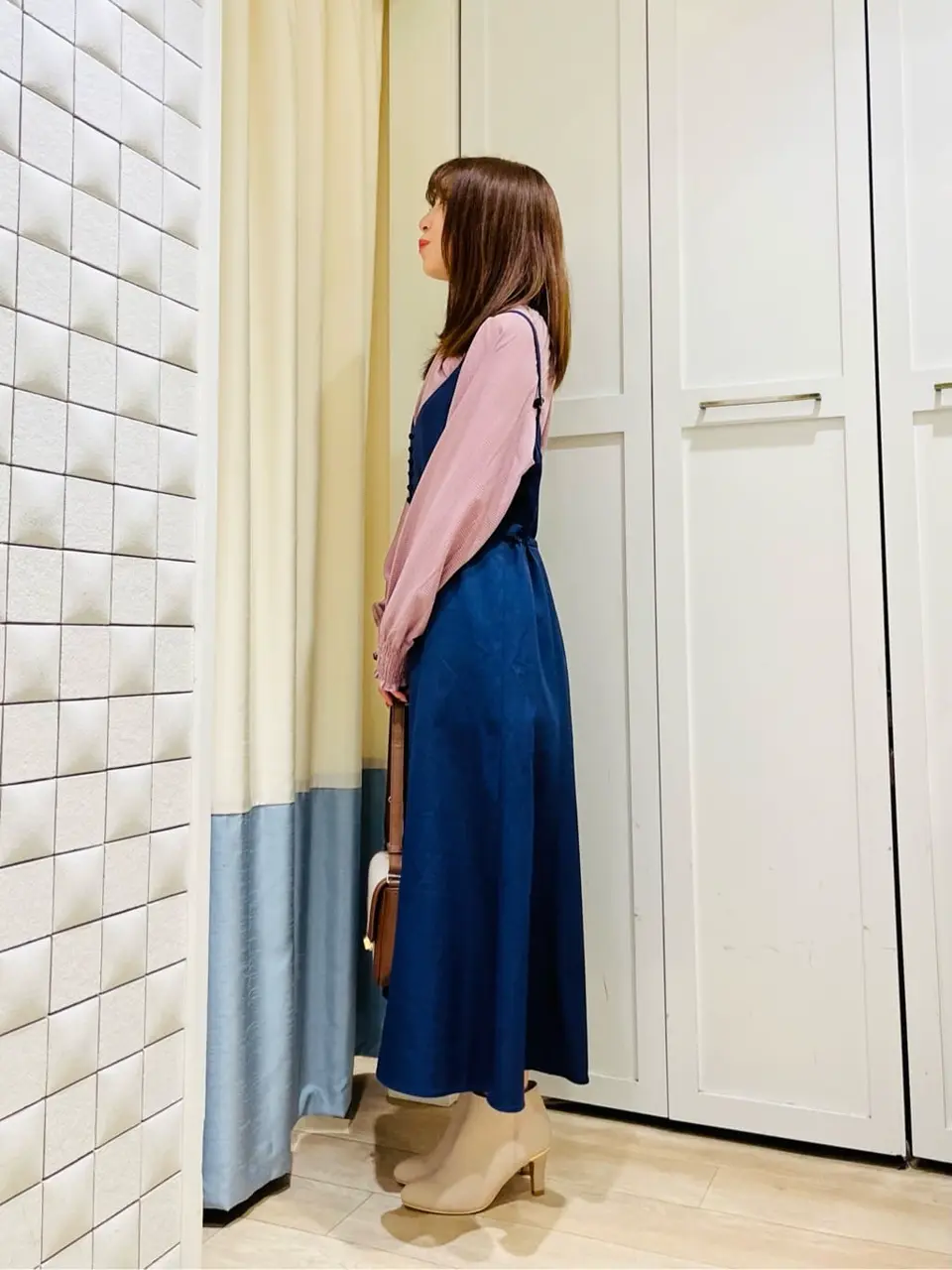 ANY SIS スタッフ コーディネート画像