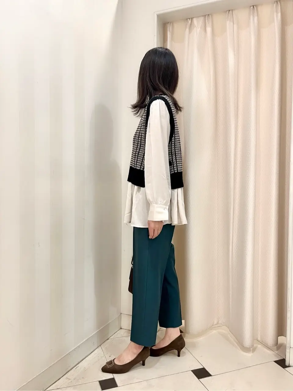 ANY SIS 金井 コーディネート画像