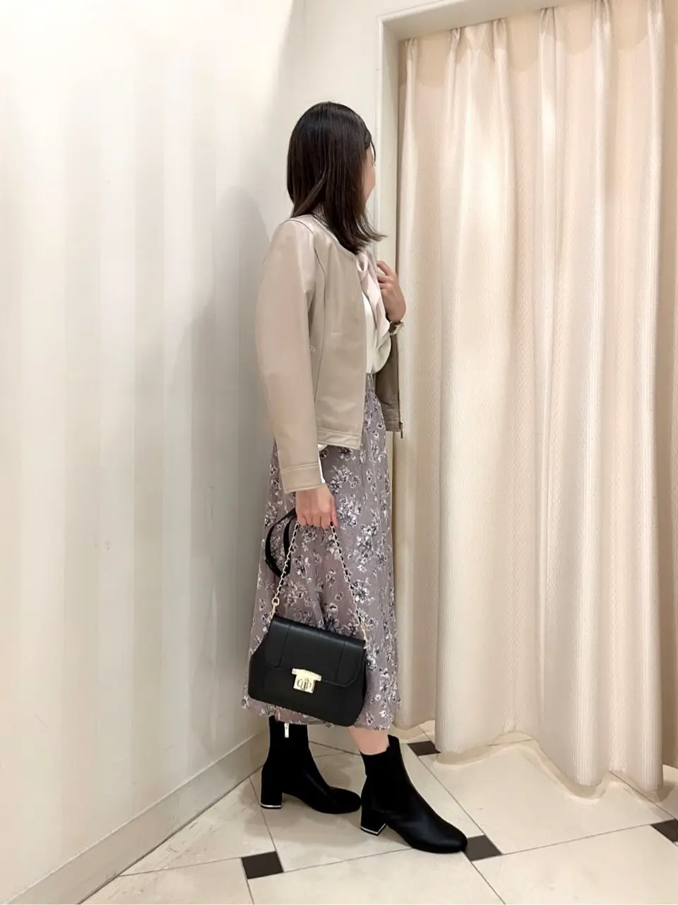 ANY SIS 金井 コーディネート画像