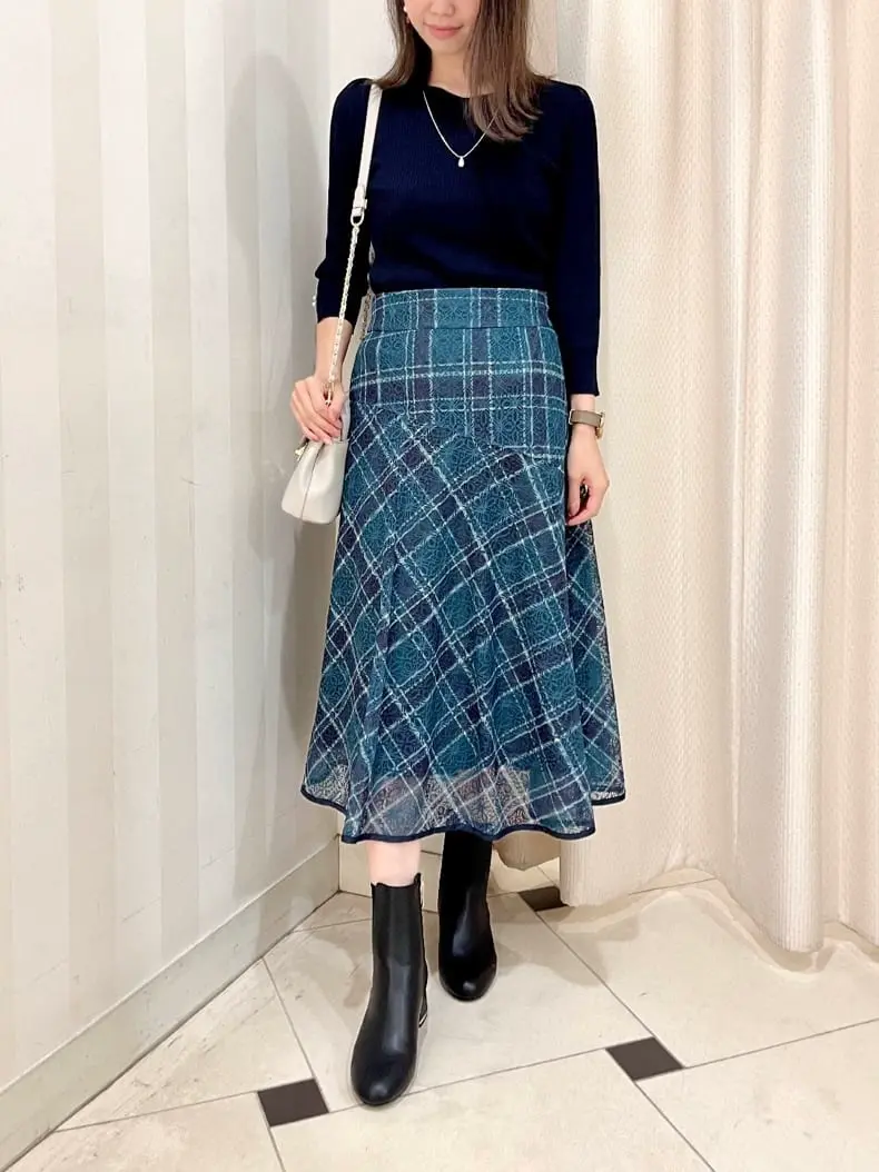 ANY SIS 金井 コーディネート画像