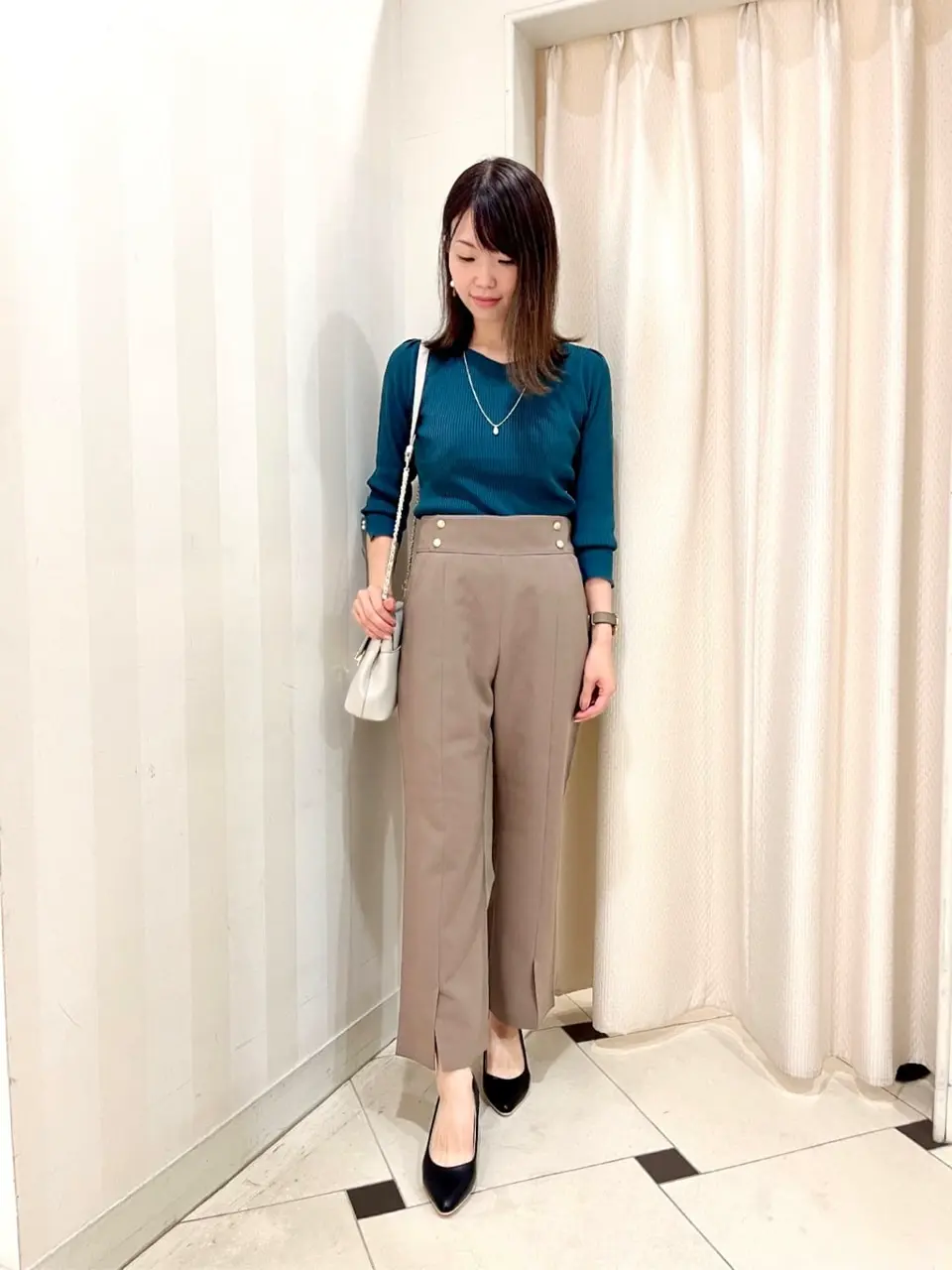 ANY SIS 金井 コーディネート画像