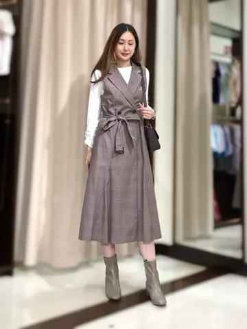 ANY SIS STAFF コーディネート画像