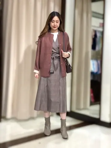 ANY SIS STAFF コーディネート画像