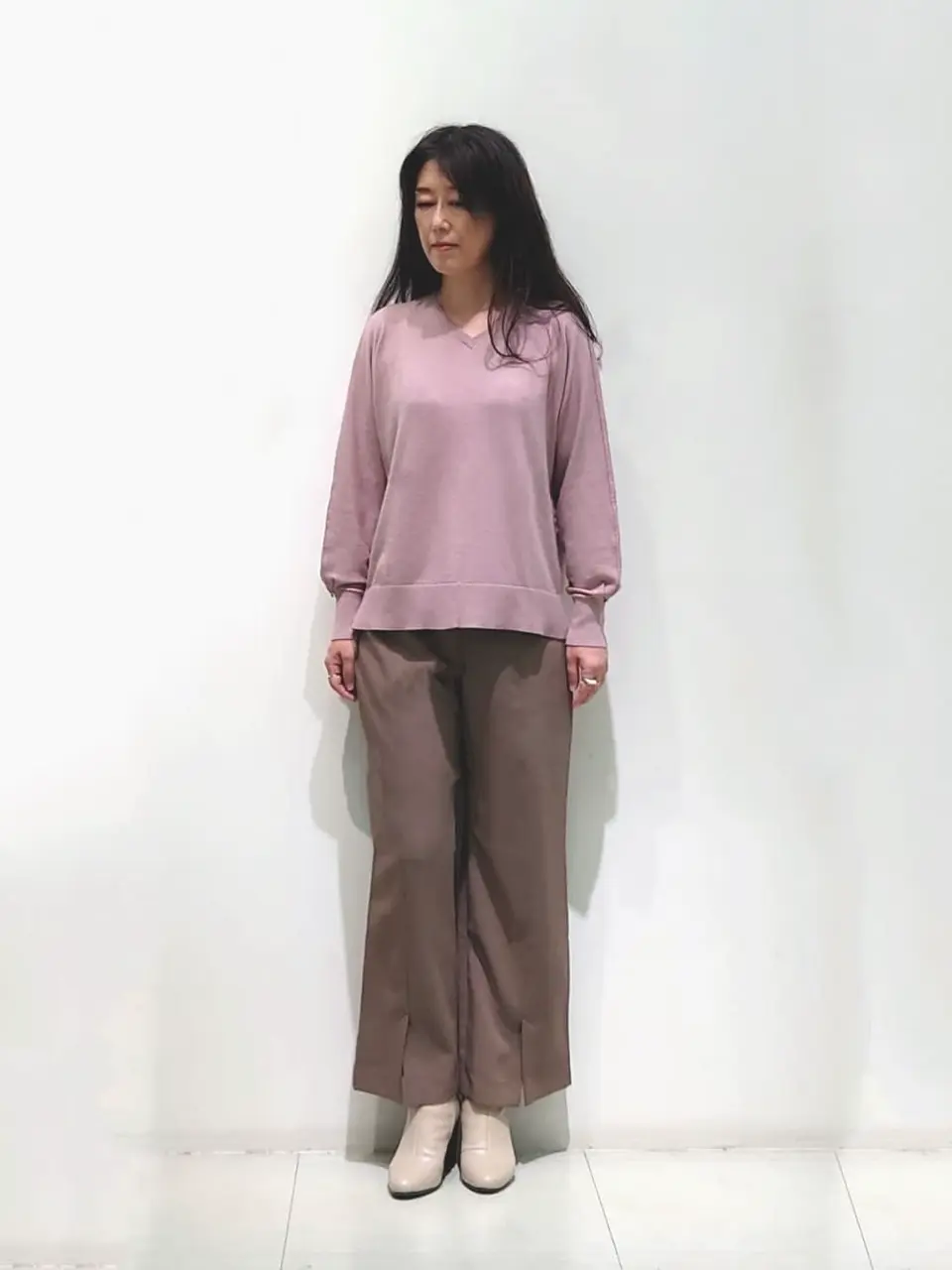 ANY SIS スタッフ コーディネート画像