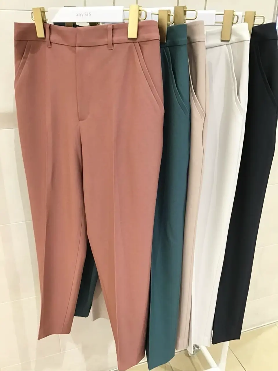 ANY SIS 今仲 コーディネート画像