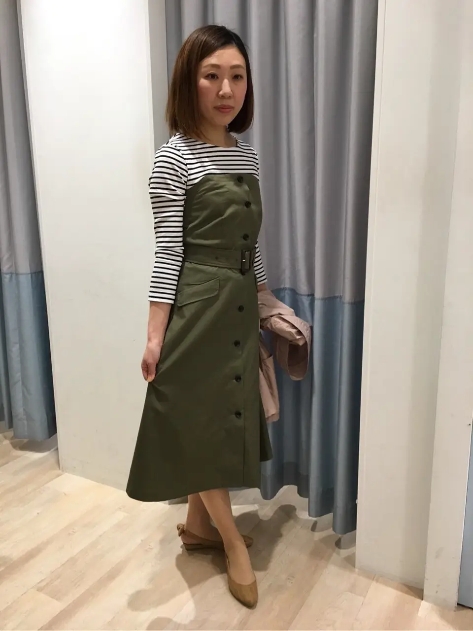 ANY SIS スタッフ コーディネート画像