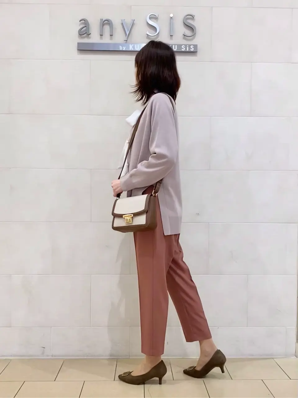 ANY SIS 髙橋 コーディネート画像