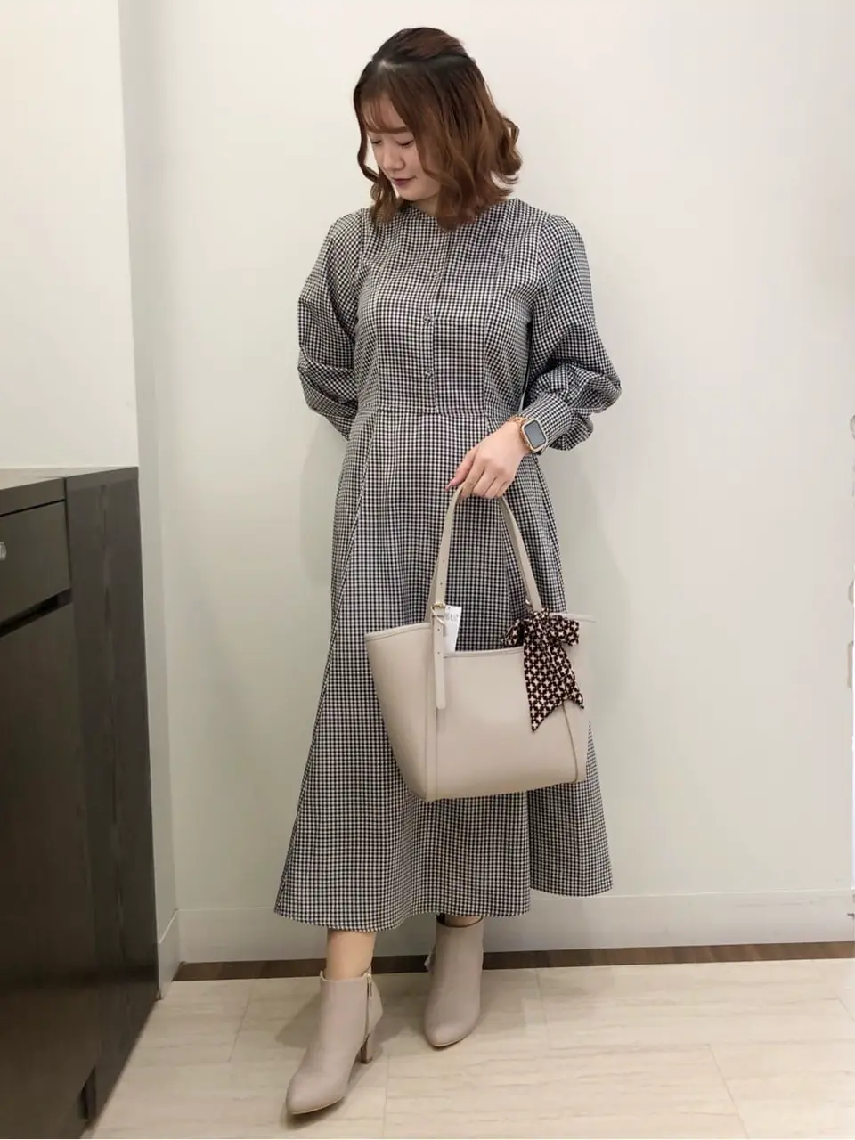 ANY SIS スタッフ コーディネート画像