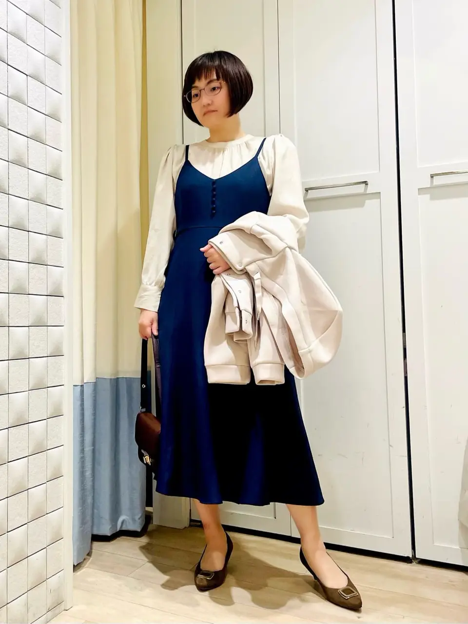 ANY SIS スタッフ コーディネート画像