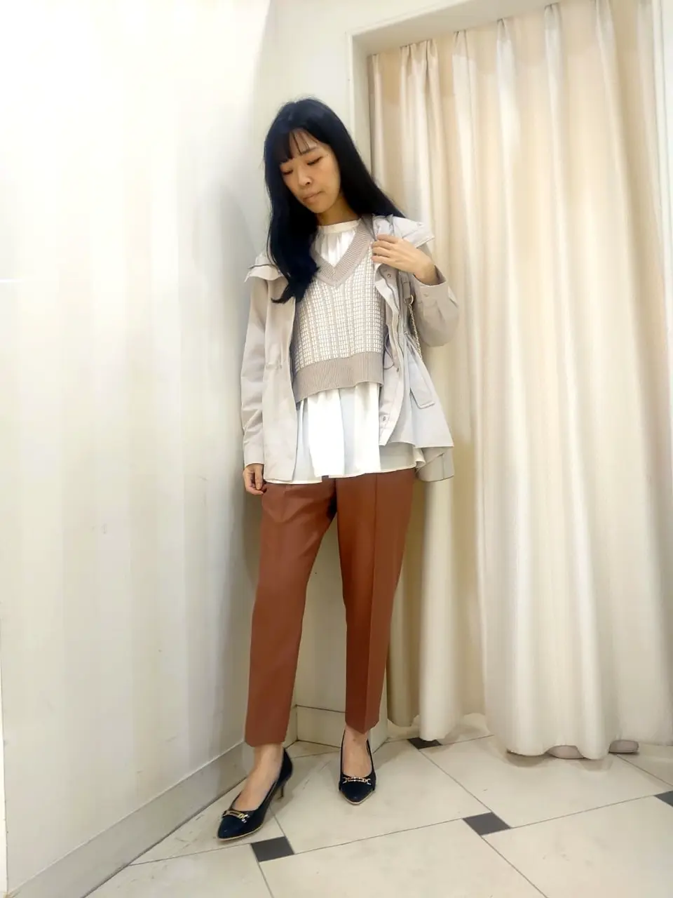 ANY SIS スタッフ コーディネート画像