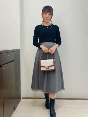 ANY SIS スタッフ コーディネート画像