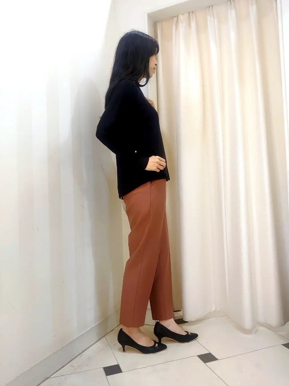 ANY SIS スタッフ コーディネート画像