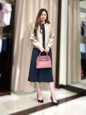 ANY SIS STAFF コーディネート画像