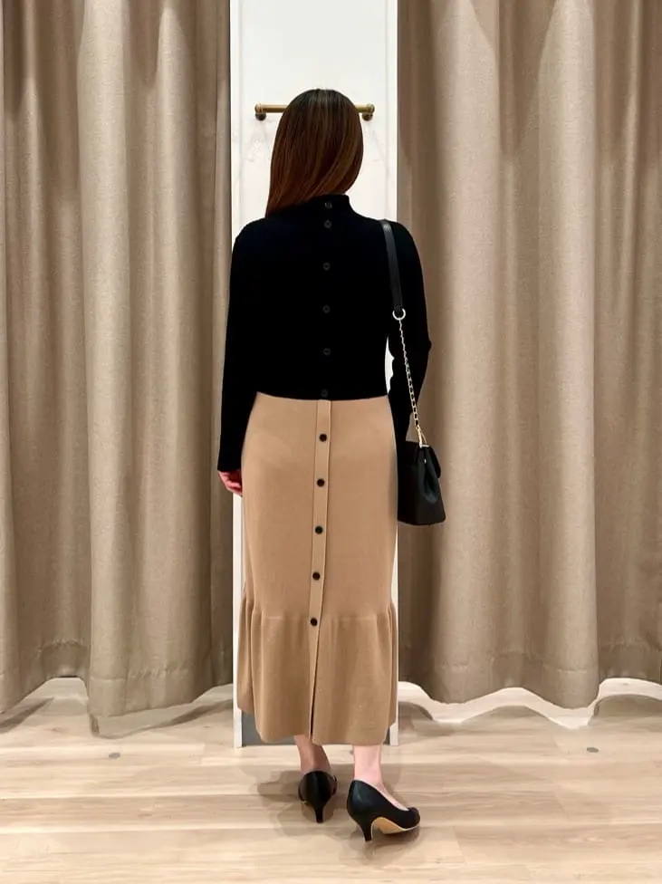 ANY SIS 瀬野 コーディネート画像