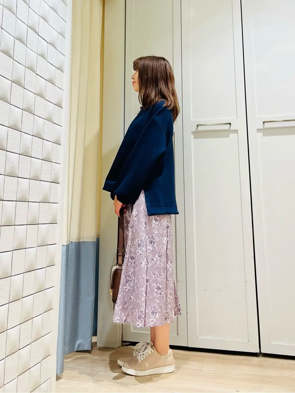 ANY SIS スタッフ コーディネート画像