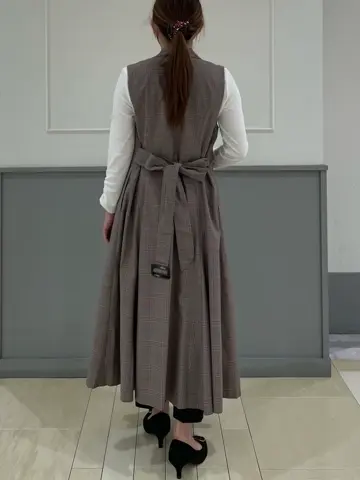 ANY SIS 咲本 コーディネート画像