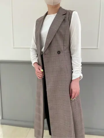 ANY SIS 咲本 コーディネート画像