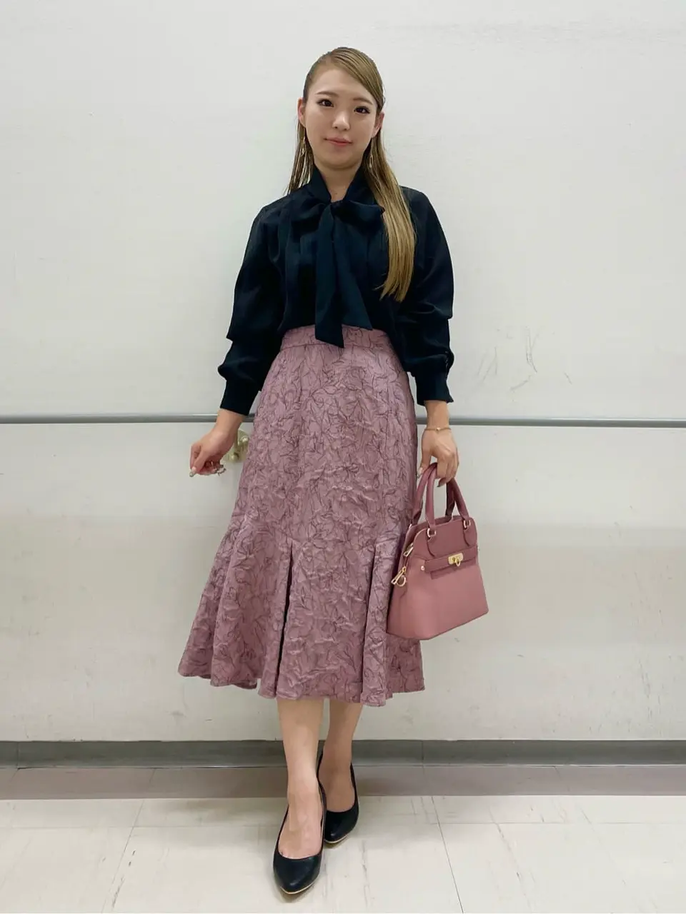 ANY SIS 土居 コーディネート画像