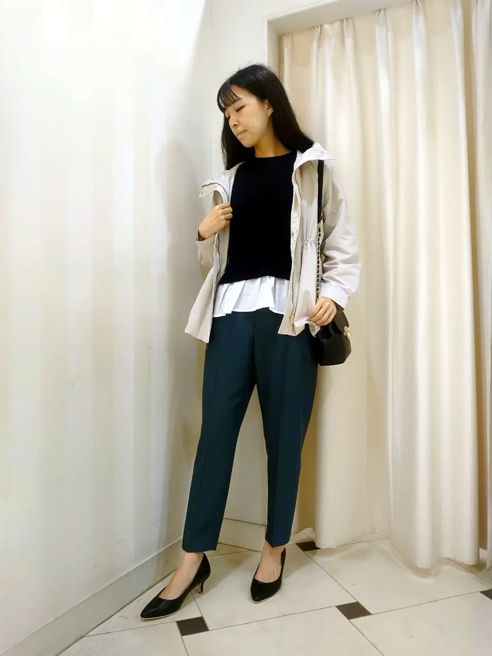 ANY SIS スタッフ コーディネート画像