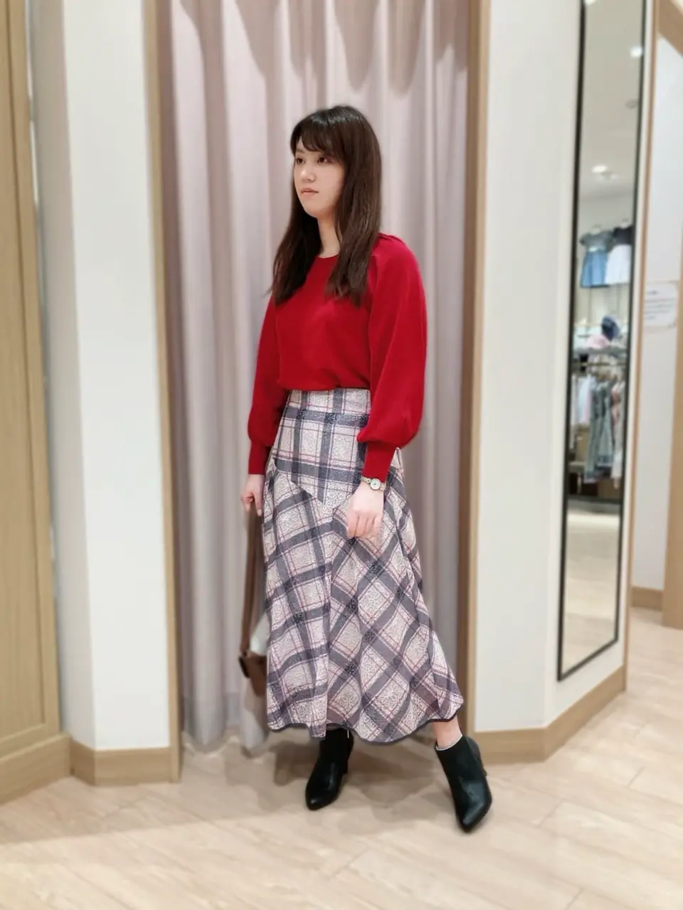 ANY SIS 濱口 コーディネート画像